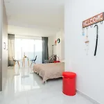 Six Apartment