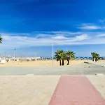Six * Larnaca