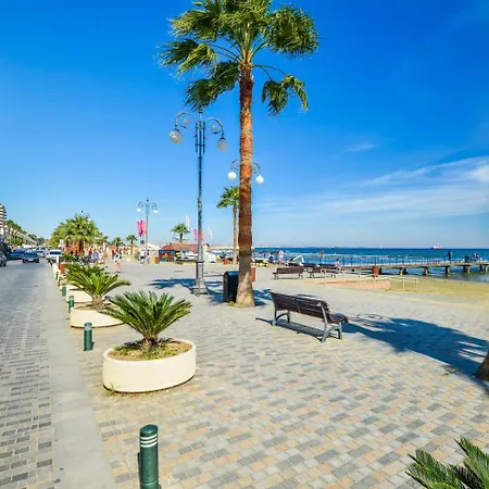 Six Apartament Larnaca