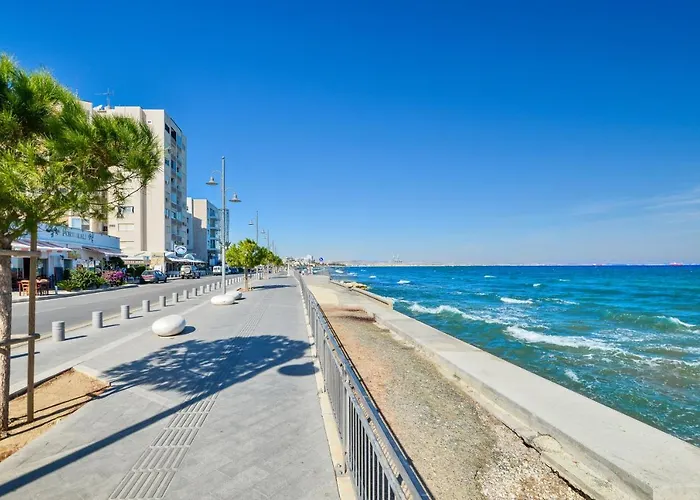 Six Apartmán Larnaca