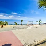 Apartament Six *