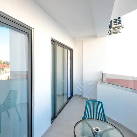 Apartamento Six