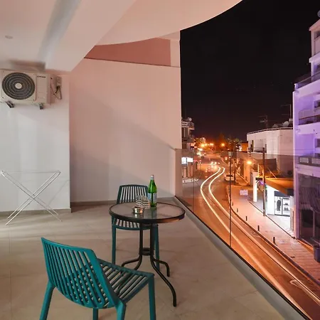 Six Larnaca